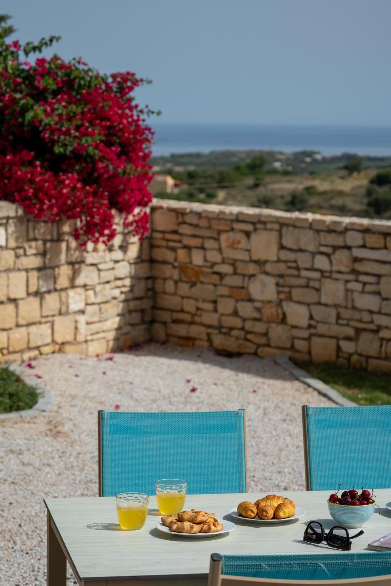 Villa Vasiliki Private Pool Erfoi ภายนอก รูปภาพ